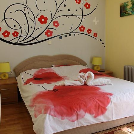 Teona Apartment Охрид Екстер'єр фото